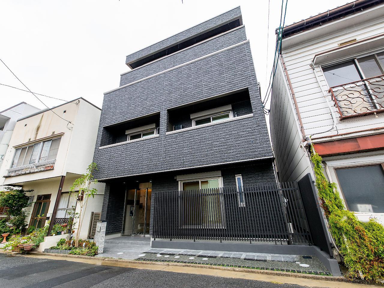 Grand Base Hiroshima Ekimae Aparthotel Exterior photo